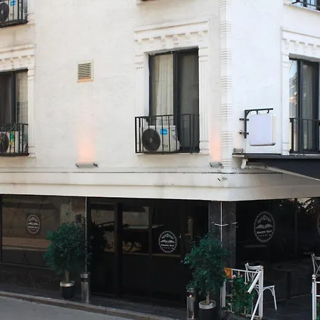 Hotell Sword