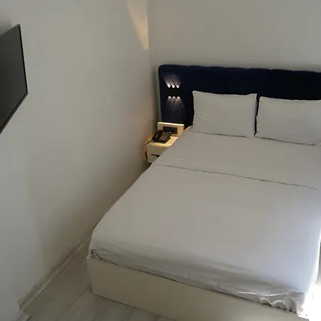 Sword Hotel Istanboel