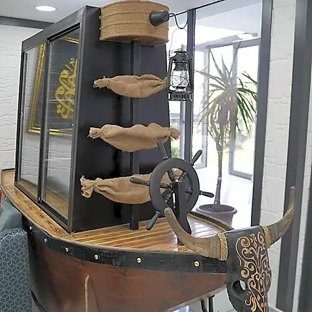 Hotel Sword *