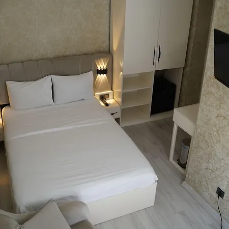 Hotel Sword