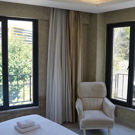 Sword Hotell *